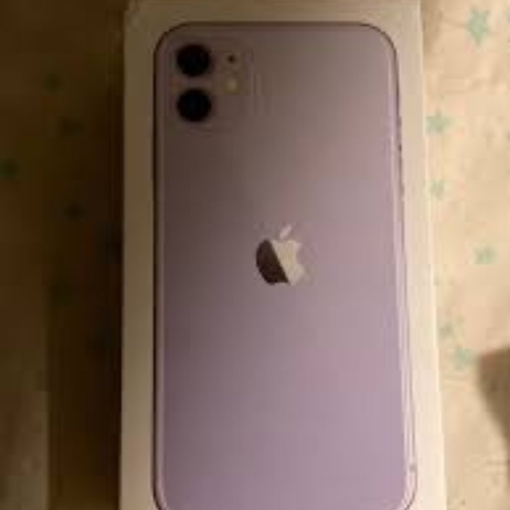 Iphone 11 purple (BOX ONLY)